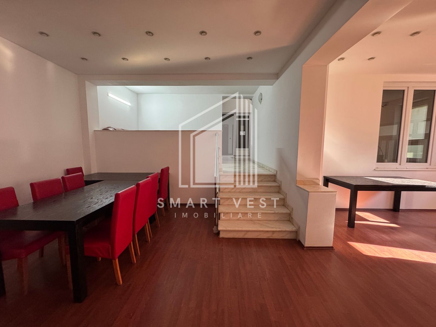 IMOBIL CENTRAL 500 MP | 8 CAMERE CU BĂI PROPRII | INVESTIȚIE - Poză 29