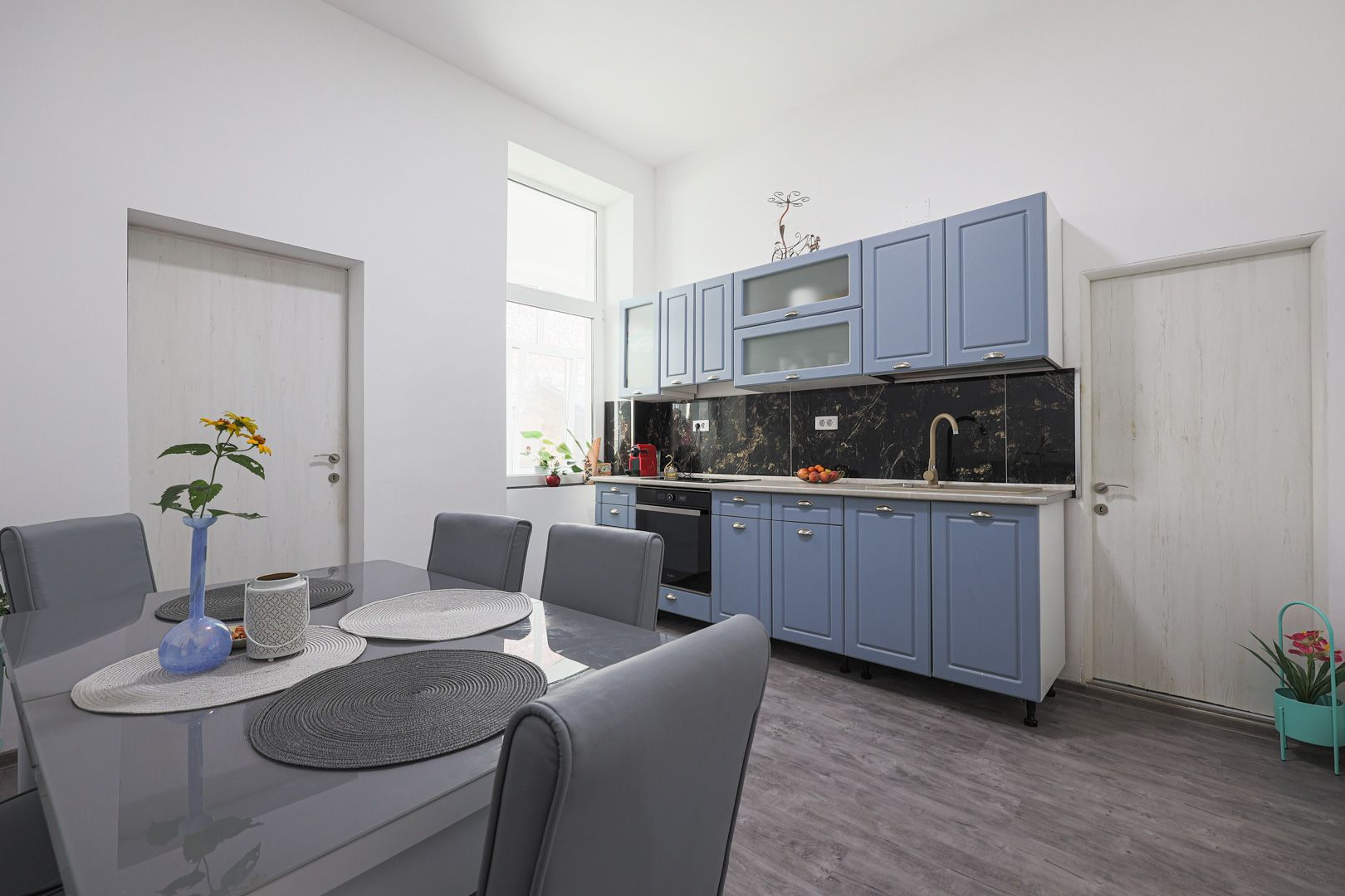 Apartament ultracentral cu 1 dormitor - Poză 4