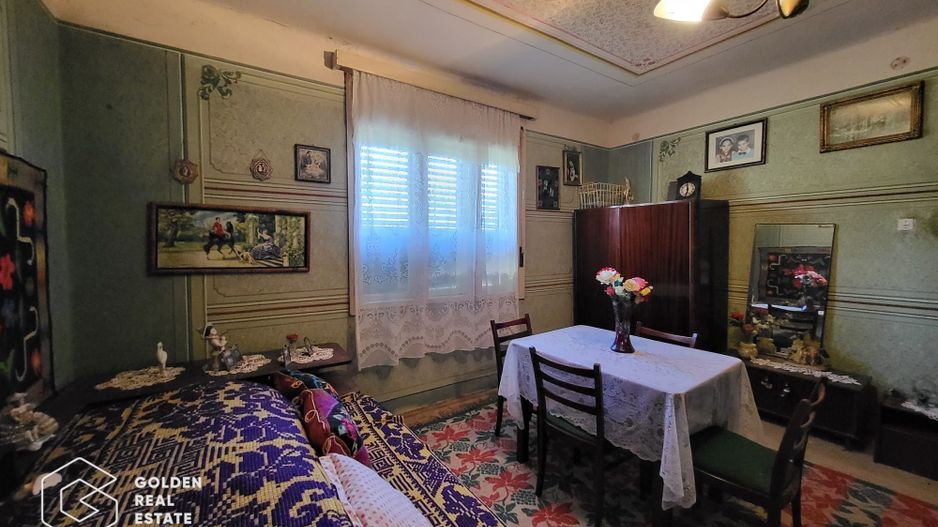 Casa  cu 3 corpuri de cladire, sat Lalasint - Poză 10