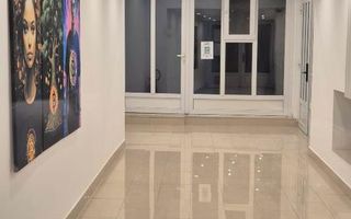 BRASADAS vinde Imobil Central, Ideal pentru Investiție! - Poză 1