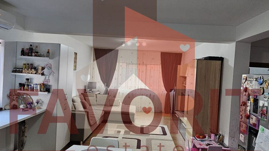 Spatios. Mobilat si utilat. Model cu 2 bai. - Poză 12