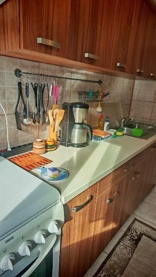 Închiriez garsonieră la casă, potrivită pentru o singură persoană. - Poză 2
