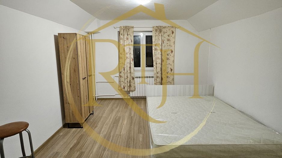 Oferim spre vânzare o garsonieră spațioasă în zona Take Ionescu - Poză 1