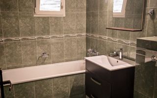 Apartament 3 camere de vânzare, 68 mp. Locație ideală pentru familie. - Poză 7