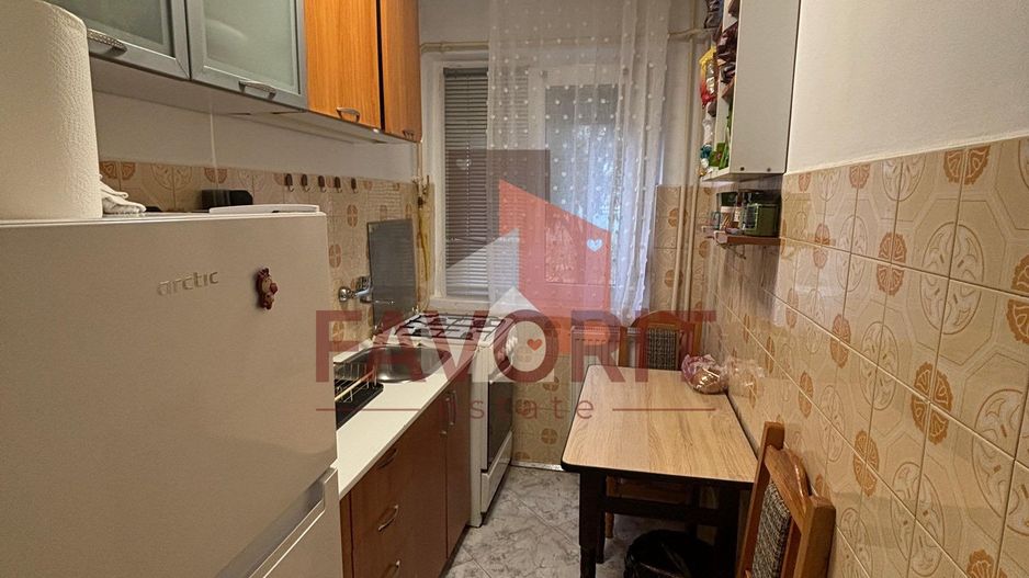 2 camere | parter | boxa | bloc anvelopat | mobilat si utilat | - Poză 5