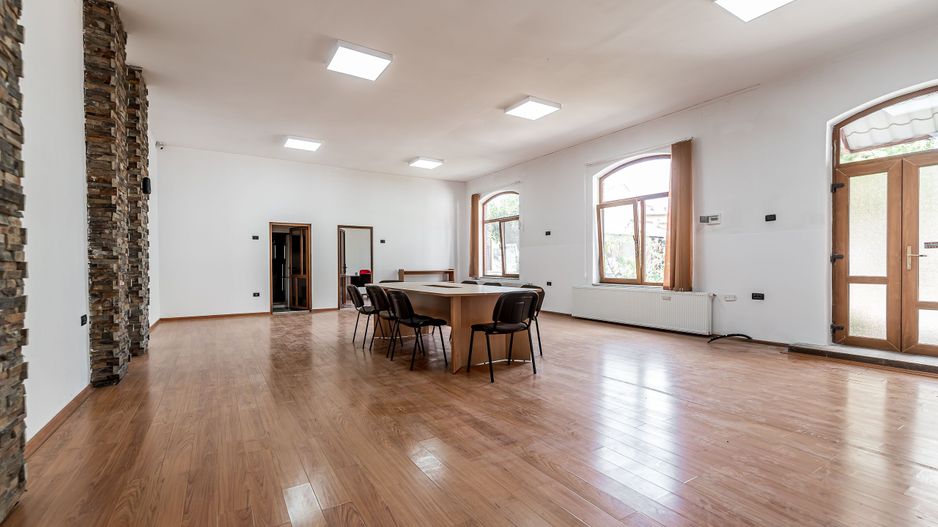 Spatiu 2 camere - 105 mp utili - COMISION 0% - Poză 1