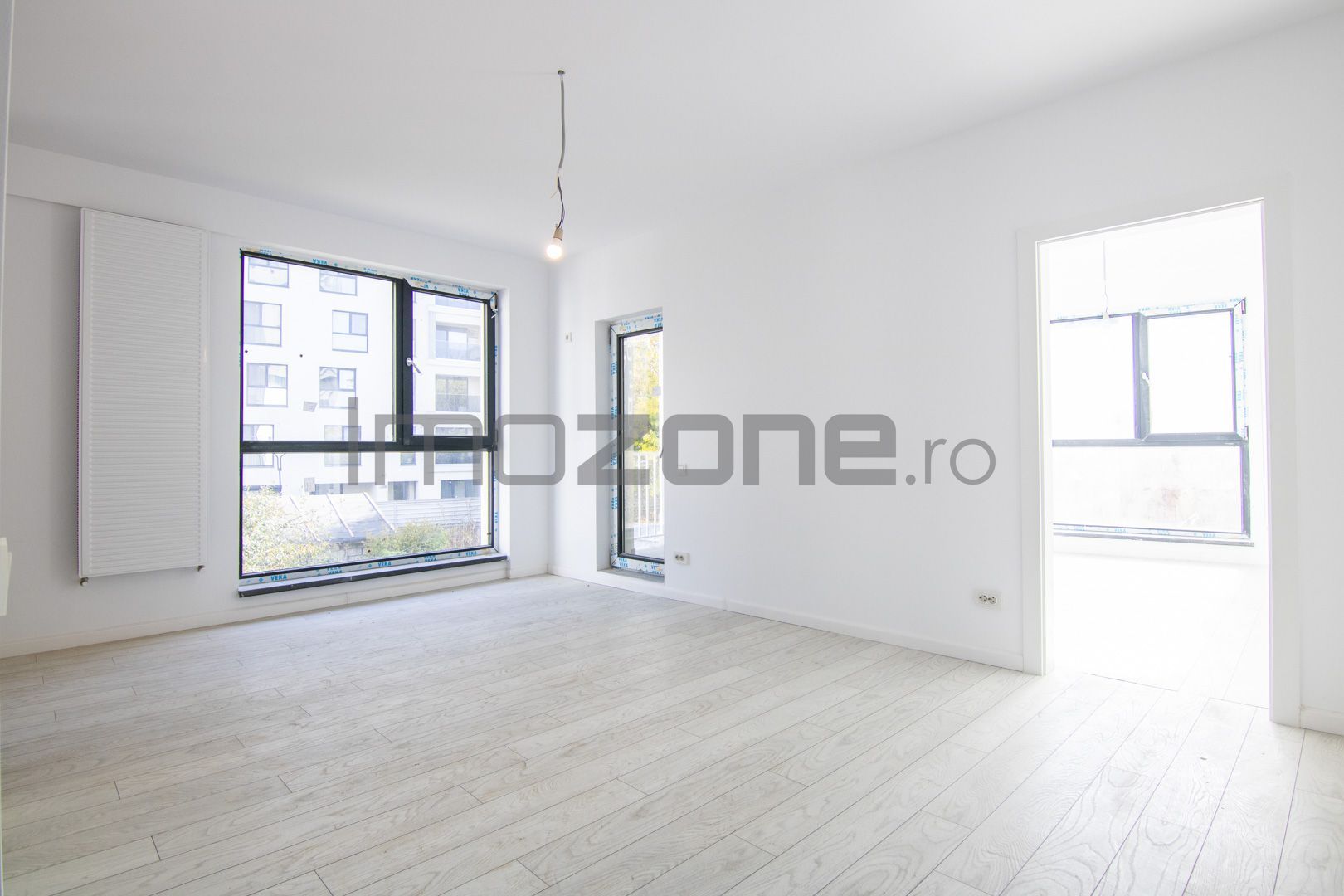 3 CAMERE, et. 1, 2 bai,  PLAZA ROMANIA, gata de mutare, bloc NOU CU LIFT, LIBER - Poză 4