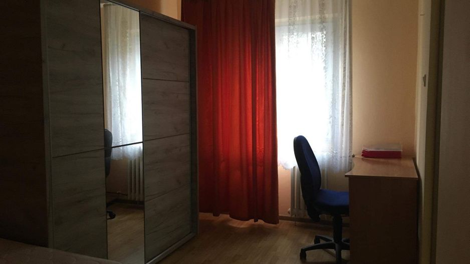Apartament 2 camere, zona Dacia, str.Labirint. - Poză 4