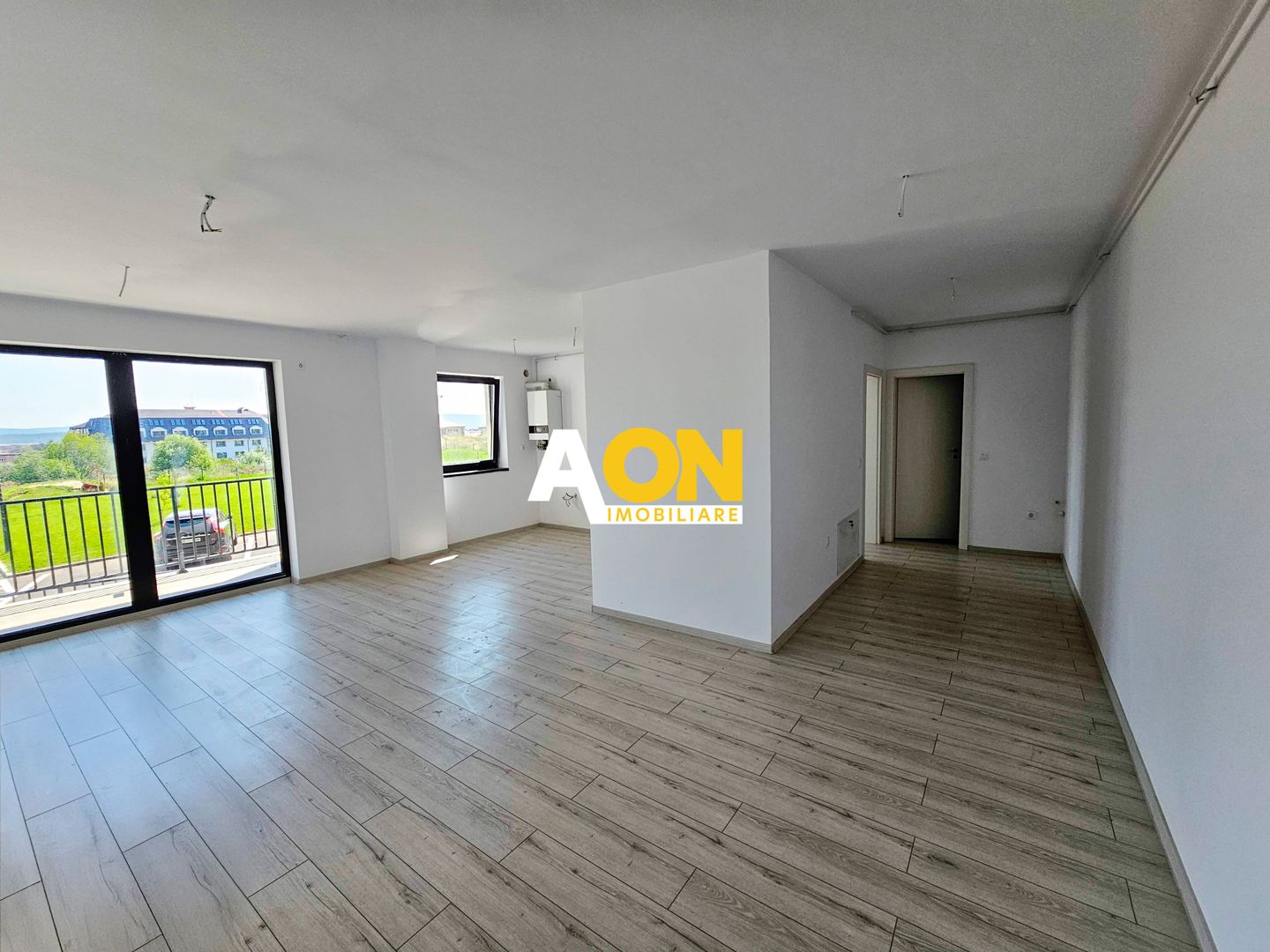 Apartament 2 camere, 64 mp, parter înalt, parcare privata, Transalpina - Poză 1