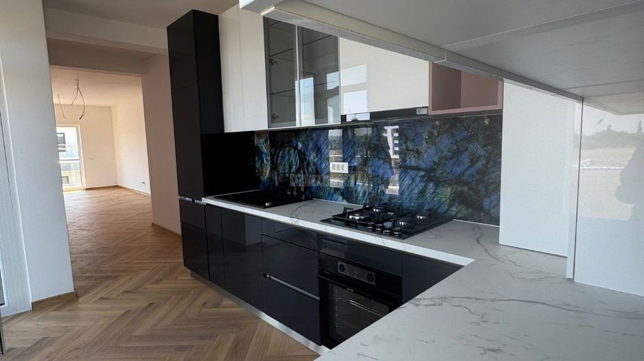 Penthouse spațioas și modern, cu terasă panoramică - Torontalului - Poză 4