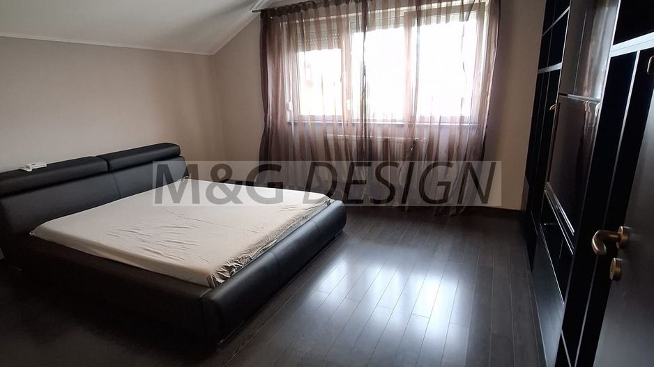 Apartament pe 2 nivele intrare Dumbravita - Poză 8