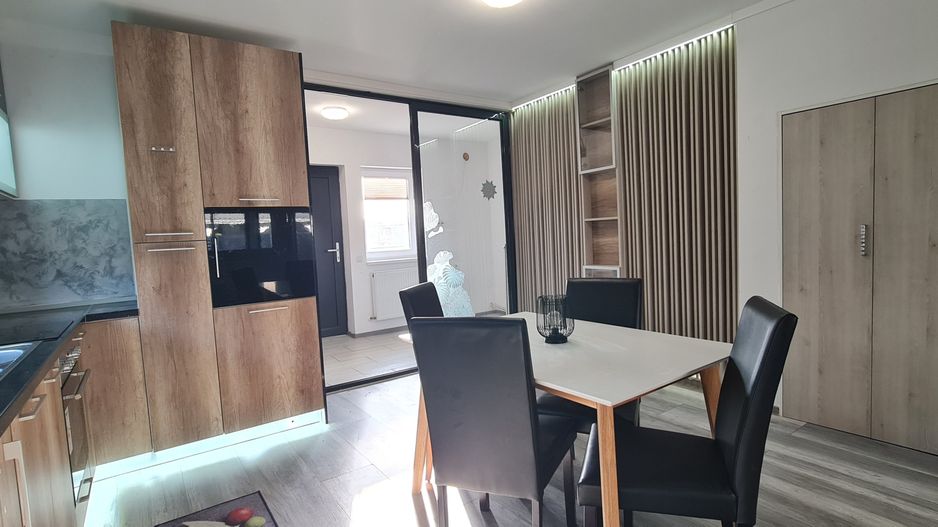 Casa finalizata intabulata mobilata in Cartier Izvor Tarlungeni Brasov - Poză 2