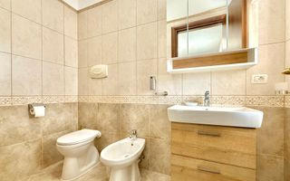 Casă tip triplex în zona centrală Dumbrăvița - Poză 15