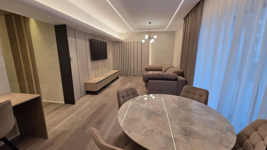 Apartament spectaculos cu grădină privată de 152 mp – disponibil spre închiriere - Poză 31