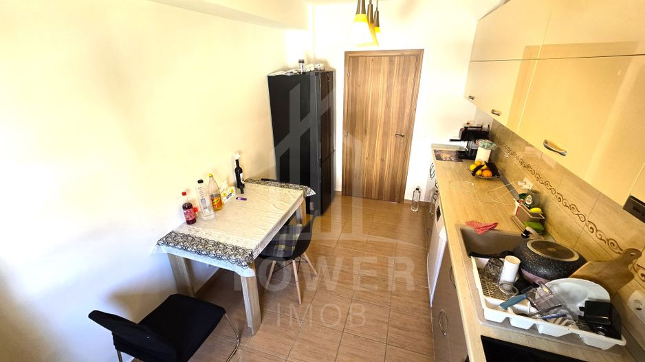Apartament 3 camere decomandate etaj 1 Zona Selimbar - Poză 5