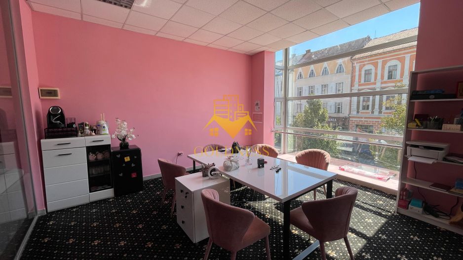 Spatiu comercial, UltraCentral, Bvd Eroilor, Teatru. - Poză 1