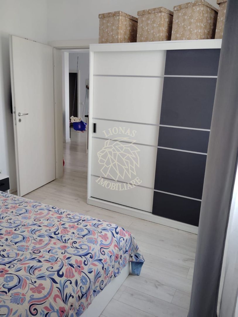 Apartament decomandat 3 camere-balcon-Complexul Panoramic-Exclusiv - Poză 4