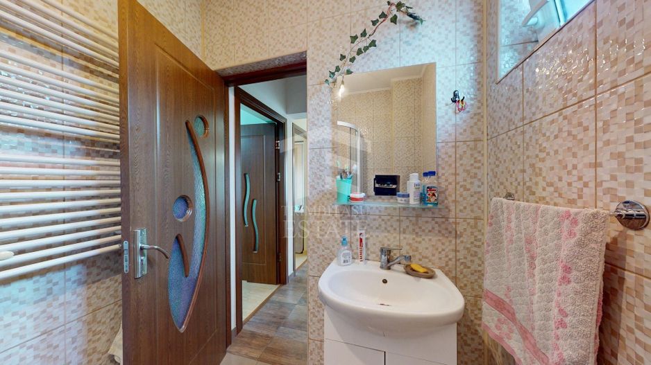 ANDRONACHE - Escalei | Casa individuala 9 camere | an 2014 | teren 260 - Poză 49