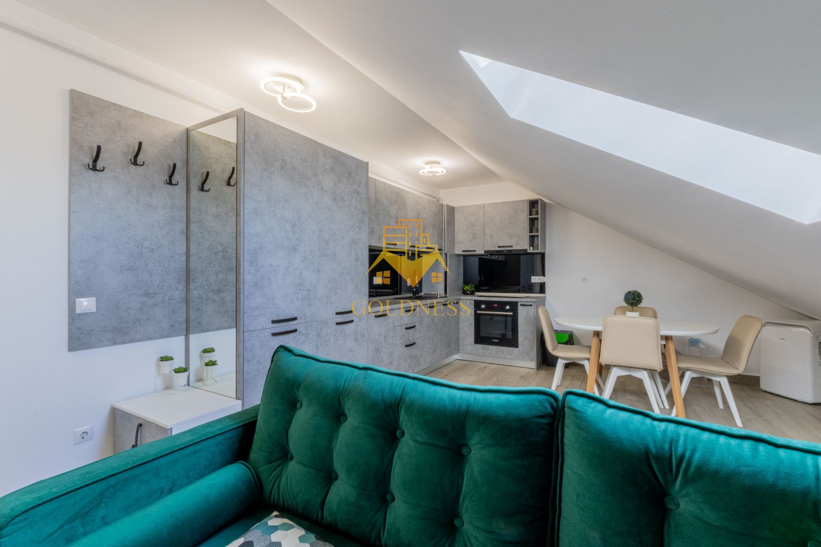 3 camere, modern, bloc nou, garaj,Europa zona Complex Luminia,Moldovan - Poză 10