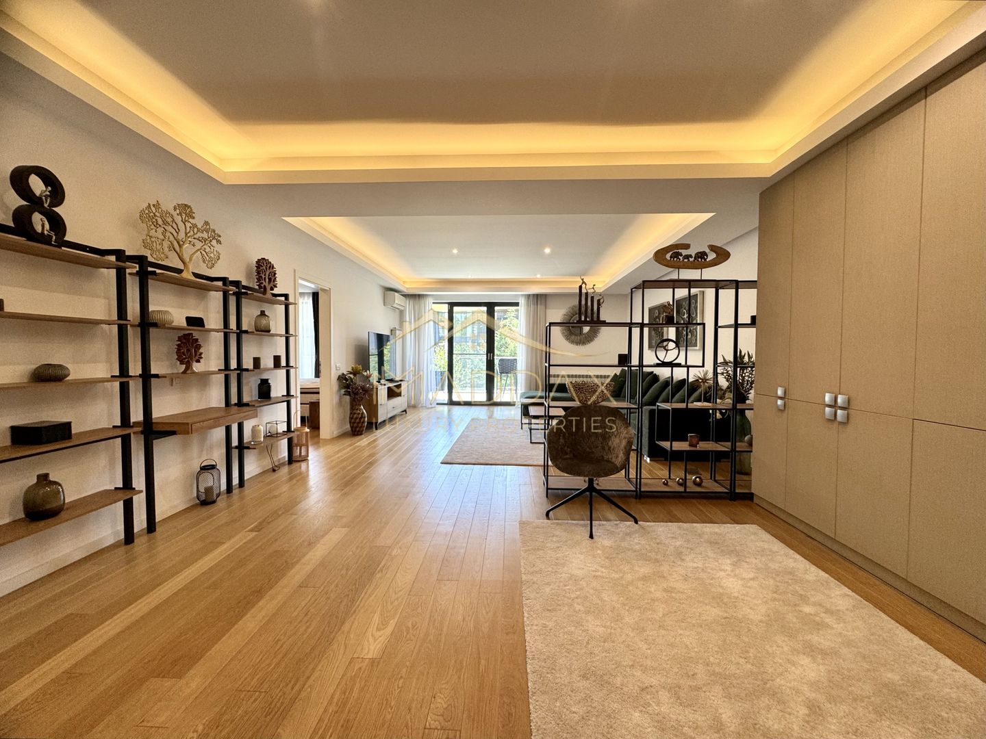 Apartament cu 4 camere *200mp* + 1 Parcare // Herastrau - Lake View - Poză 12