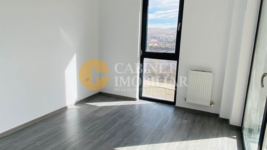 Bloc Nou - 3 Camere cu 2 bai - Etaj Intermediar - Zona Bucium - Poză 2