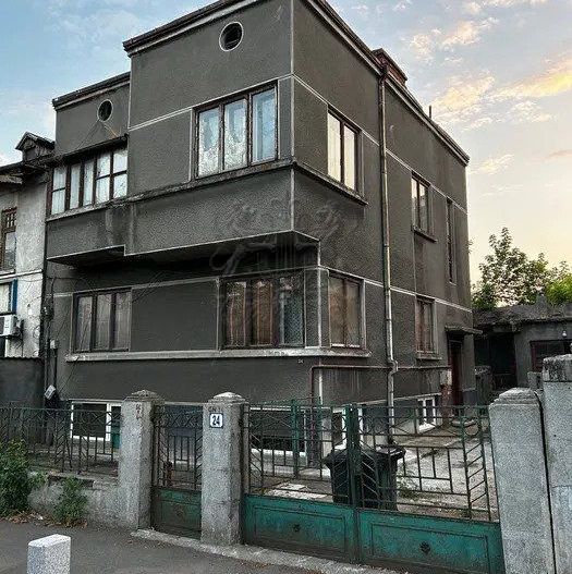VILA COTROCENI | D+P+1 | 264 MP TEREN | Oportunitate - Redezvoltare - Poză 1