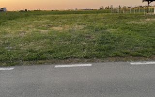 De vânzare teren intravilan Săcălaz, 718 mp. Zonă excelentă! - Poză 1