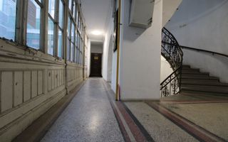 Spatiu birou in Piata Unirii; Eugen de Savoya. - Poză 3
