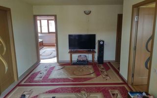 Casa de vanzare in Sanpetru cu 650mp teren - Poză 7