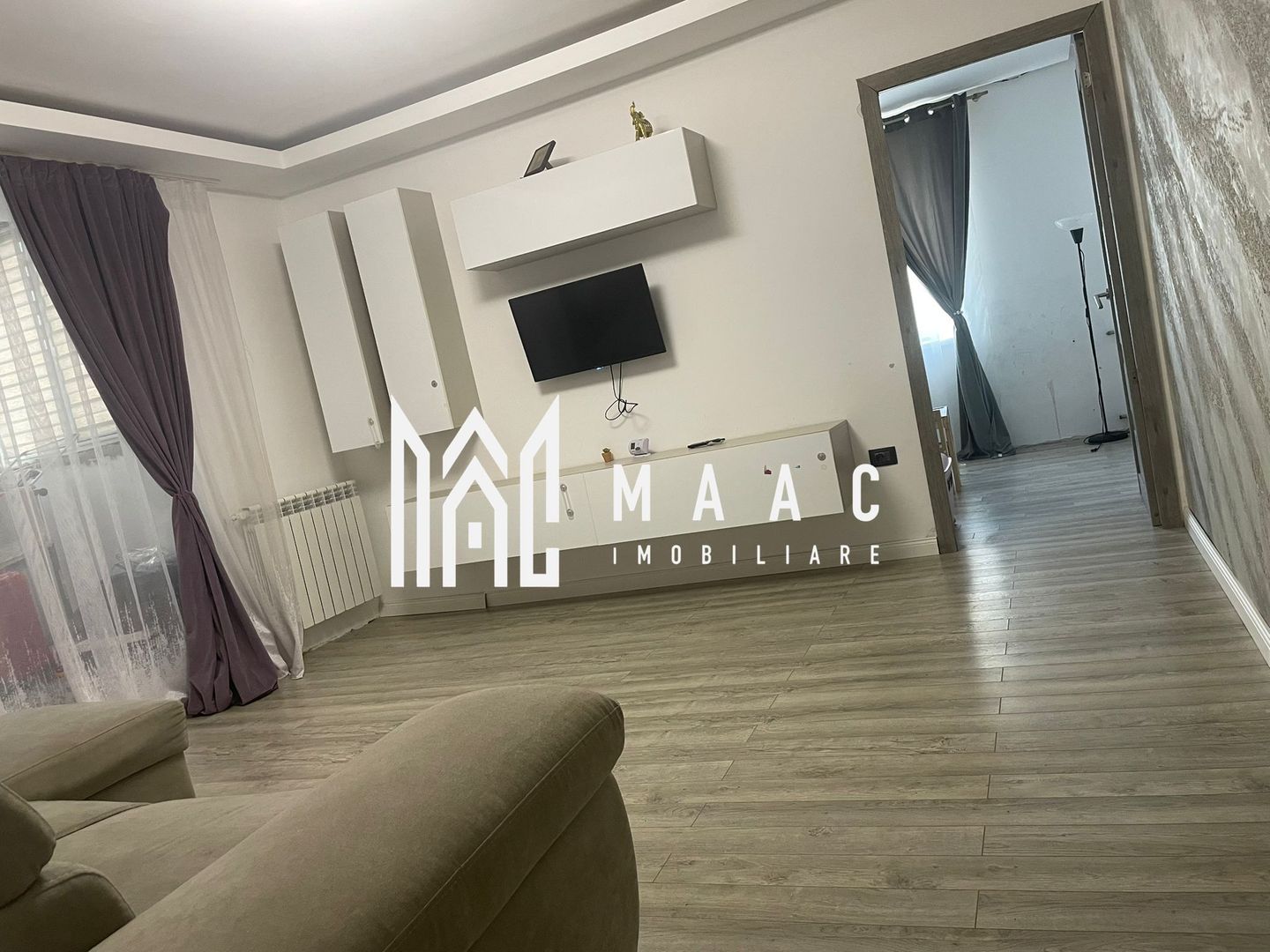 APARTAMENT |2 CAMERE|CENTRU|50 MPU|LOC PARCARE| - Poză 1