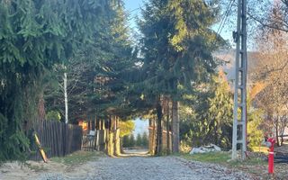 Teren intravilan 500 mp cu utilitati-panoramic-4 min de Lac Colibita - Poză 4