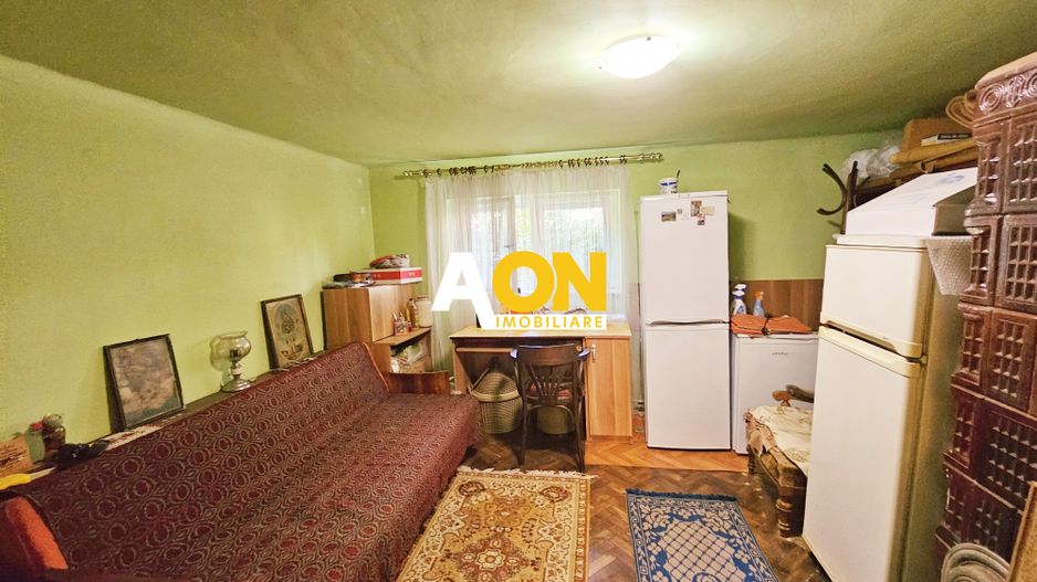 Casa situata in imediata apropiere a Cetatii - Poză 20