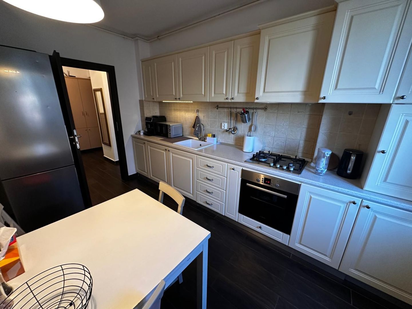 Apartament 3 camere modern | Damaroaia – Jiului | bloc nou Piata Presei - Poză 1