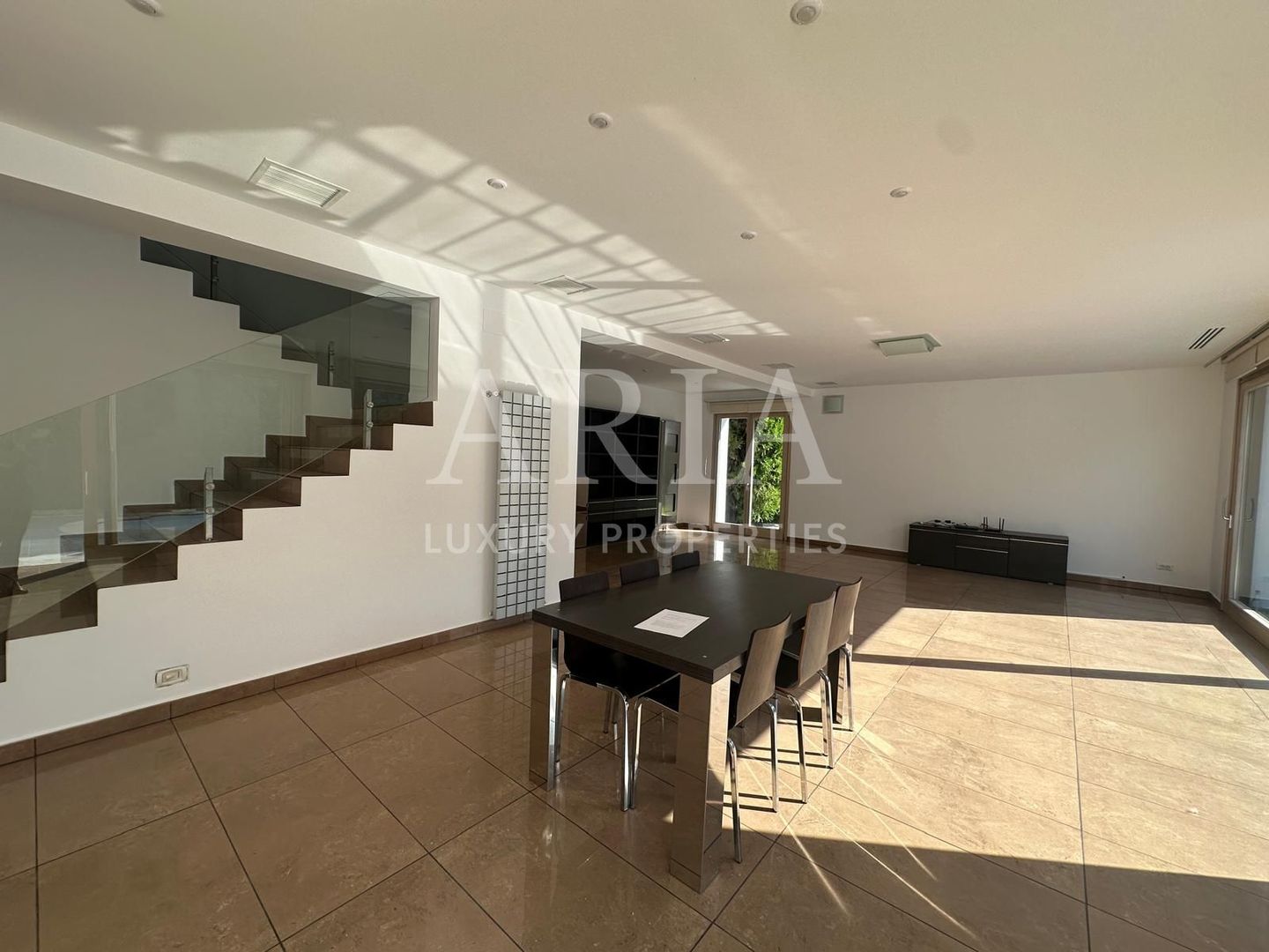 MODERN VILLA  - LUXURY GATED COMMUNITY - Poză 9