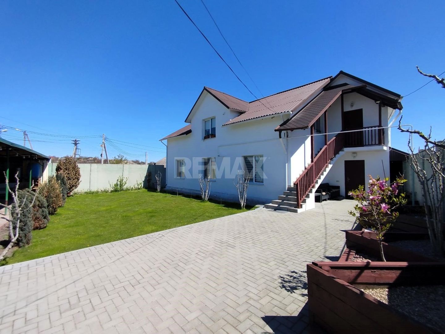 Casă cu 2 niveluri și intrări separate | 160 m² utili | 4 ari | Sîngera, Chișinău | Potent‌ial Duplex - Poză 1
