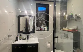 Casă de vânzare cu 4 camere în Cartierul Tineretului, Oradea - Poză 19