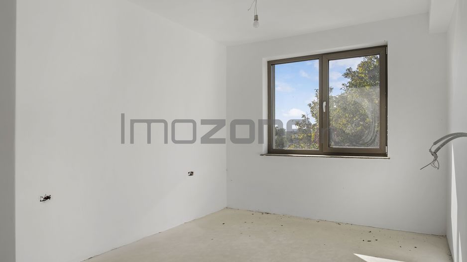 De Vanzare | Casa Spatioasa | Curte Generoasa | Finisaje la alegere | 142 mp - Poză 24