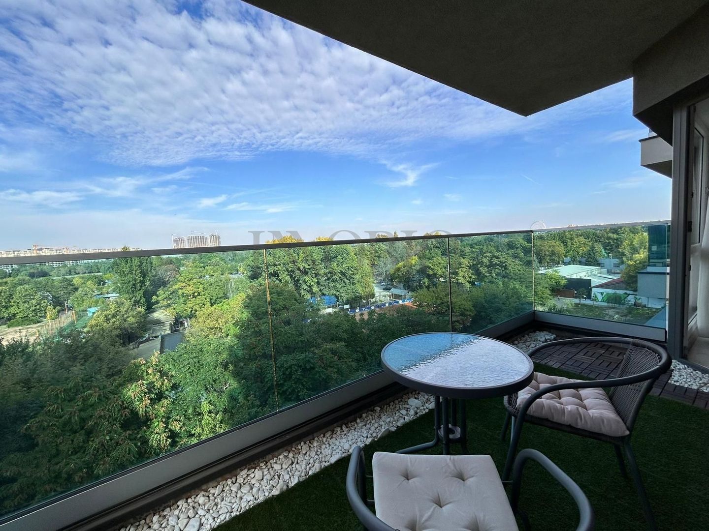 Apartament 2 Camere | Barbu Vacarescu | Vedere Parc | Parcare Inclusa - Poză 3