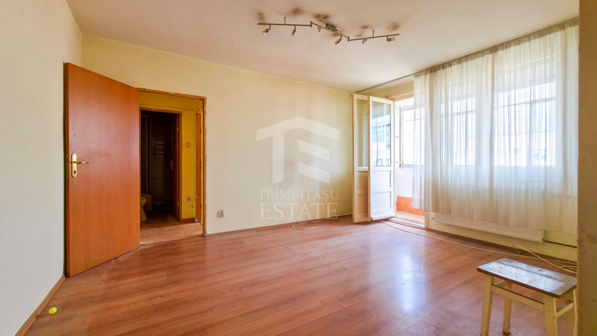 Apartament 3 Camere de Vanzare - Drumul Taberei 81 | Bloc TD3 | 63 Mp - Poză 2