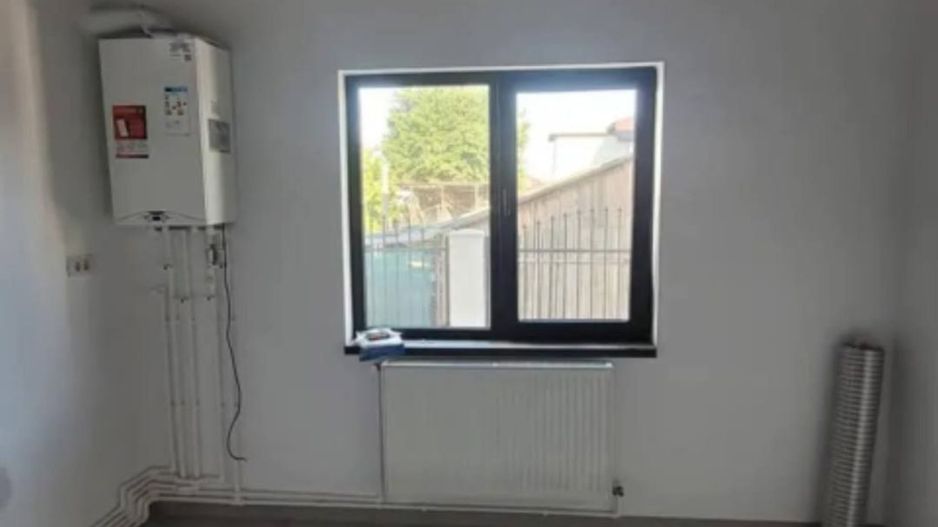 De vânzare – Casă nouă 4 camere în Năvodari, zona Kaufland - Poză 3