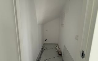 Duplex cu 5 camere in Dumbravita - Poză 4