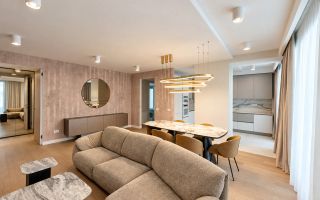 Apartament 4 camere Aviatorilor | Curte 132mp - Poză 1