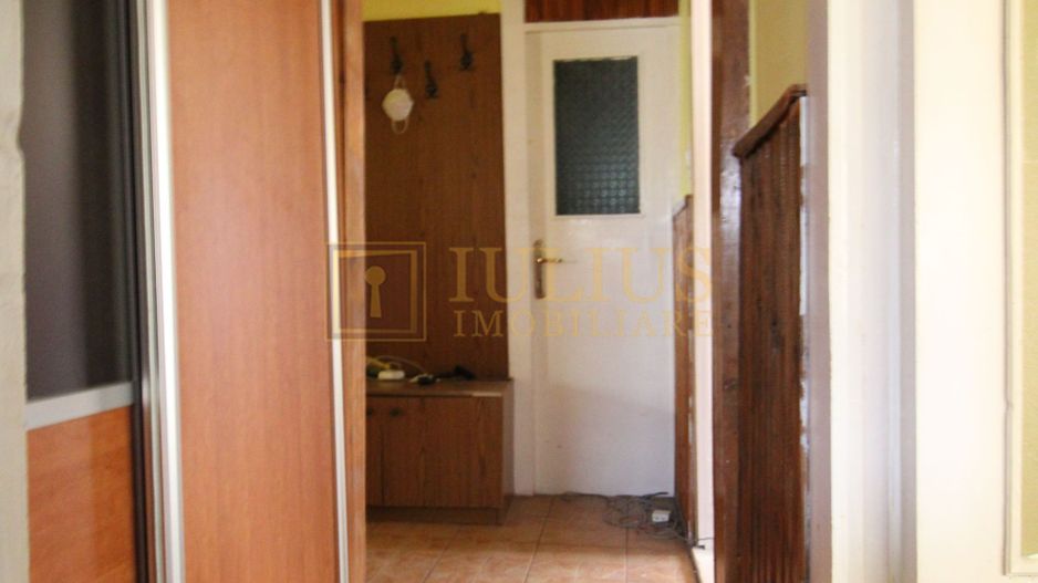 Apartament 3 camere, decomandat, 2 bai, zona Aradului - Poză 11