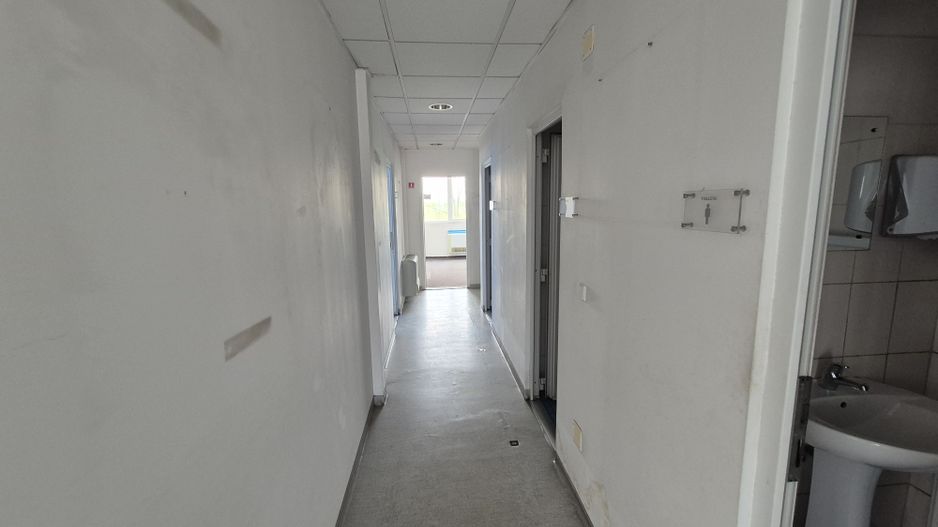 Hala 1040 mp + Spatiu de birouri 400 mp - Militari - Poză 14