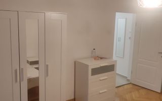 1 camera| Complexul Studentesc| renovat recent| apartament frumos} - Poză 3