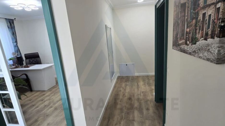 Apartament premium 54 mp utili curte 150 mp si 2 parcari in Selimbar - Poză 4