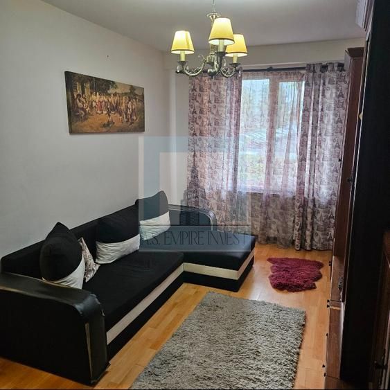 Garsonieră decomandată, etaj parter- Astra - Poză 1