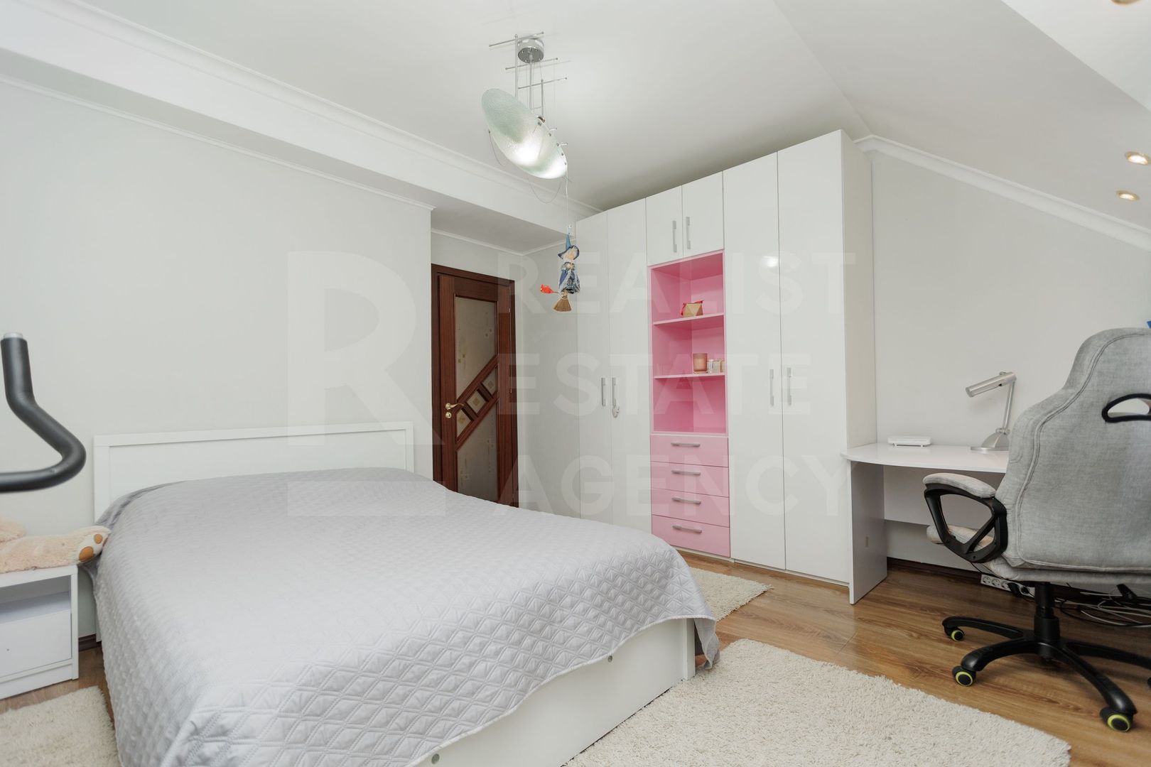 Chirie, apartament, 4 camere, str. Bucureşti, Centru - Poză 7