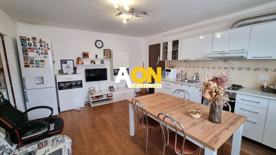 De vanzare apartament 2 camere, Ampoi 1 - Poză 2