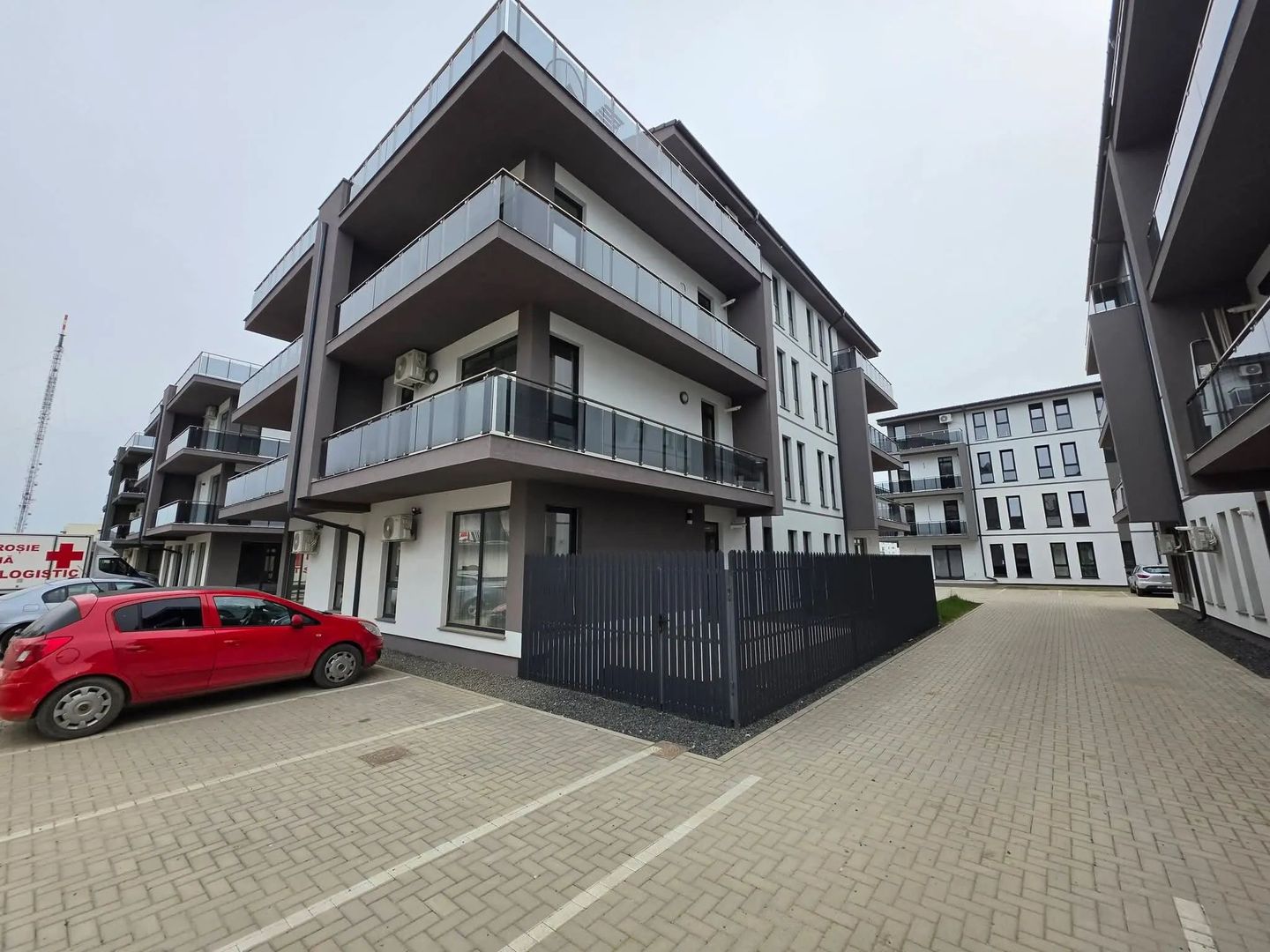 Apartament cu 3 camere de închiriat în Giroc - Poză 20